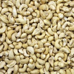 Ongebrande cashewnoten